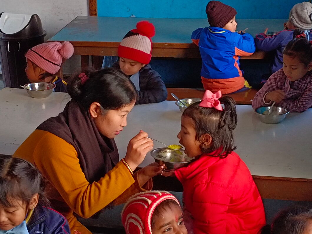 Nepal - Sarvaguna - Gastronomy training for students from Low-income backgrounds