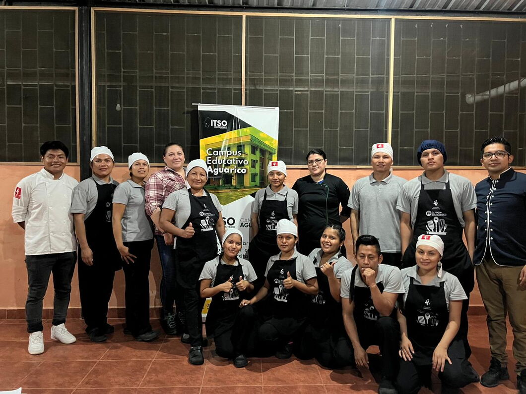 Ecuador - El Fogon - Gastronomy and Tourism training program for indigenous population